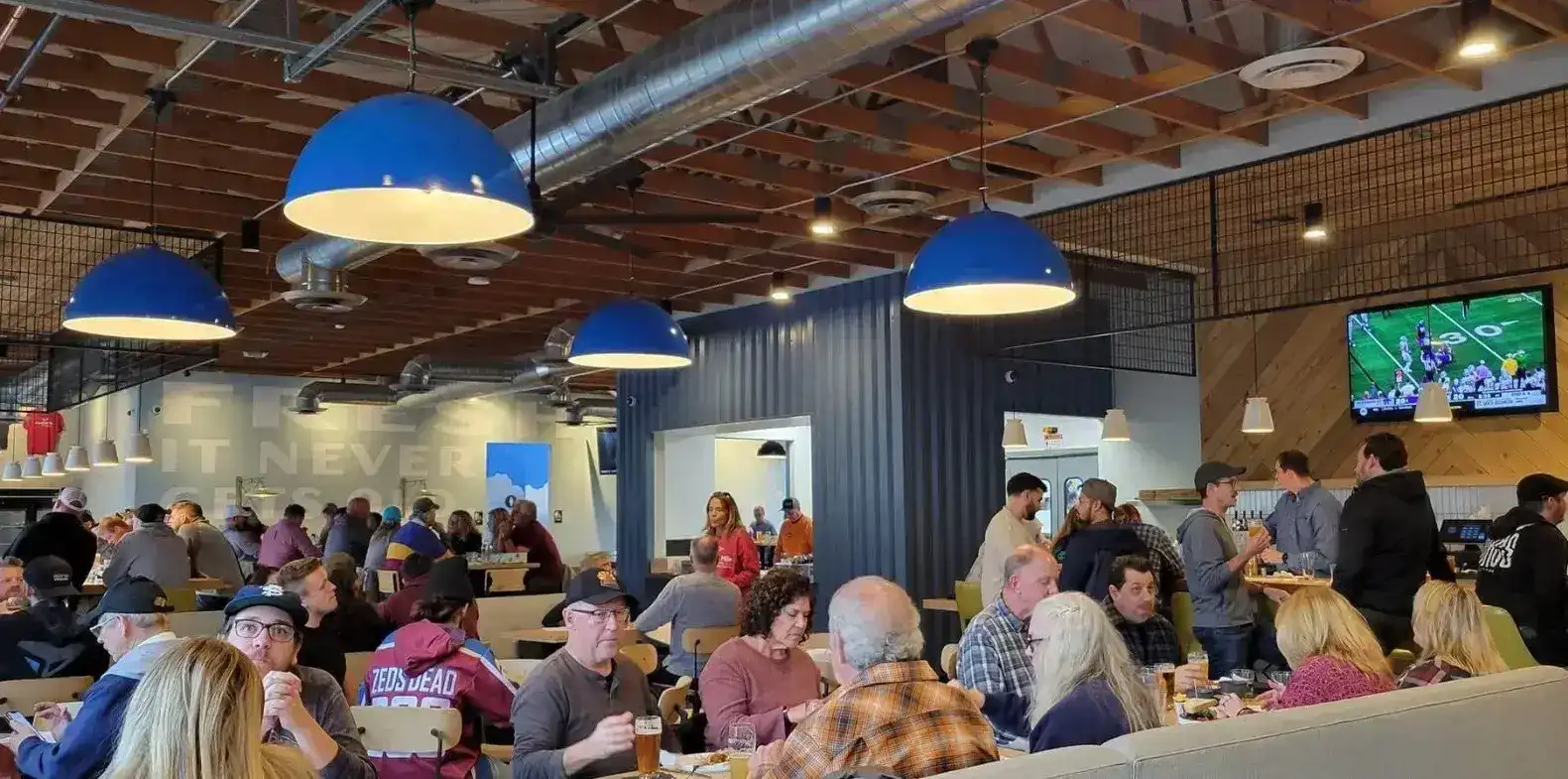 AZ Craft Brewers Guild: HUNDRED MILE BREWING CO